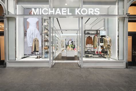 michael kors halton hills.